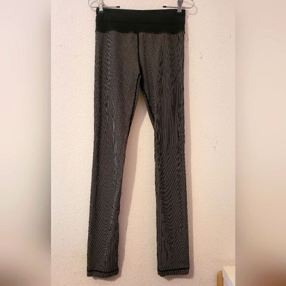 Lululemon Athletica skinny grove pant size 4 women - Picture 1 of 6